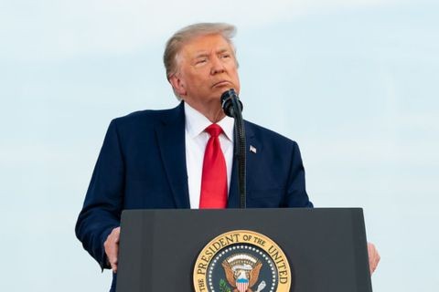 Trump promete anúncio "grandioso" sobre guerra na Ucrânia em meio a tensões